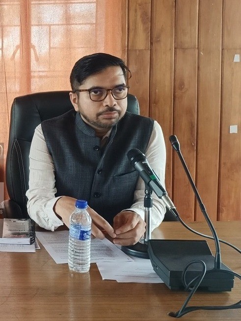 DC Peren, Vineet Kumar addressing the DBDP meeting held on July 19. (DIPR Photo)